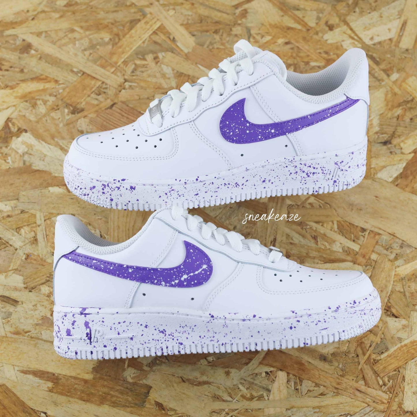 Air Force 1 custom - Splash blanc et violet - SNEAKEAZE CUSTOMS sneakers af1