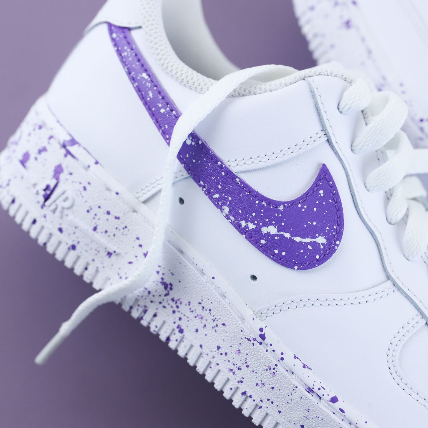 Air Force 1 custom - Splash blanc et violet - SNEAKEAZE CUSTOMS sneakers af1