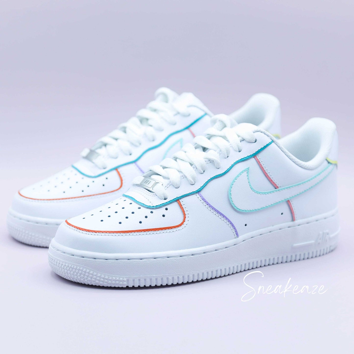 Outline (couleur au choix) - Air Force 1 custom - SNEAKEAZE CUSTOMS
