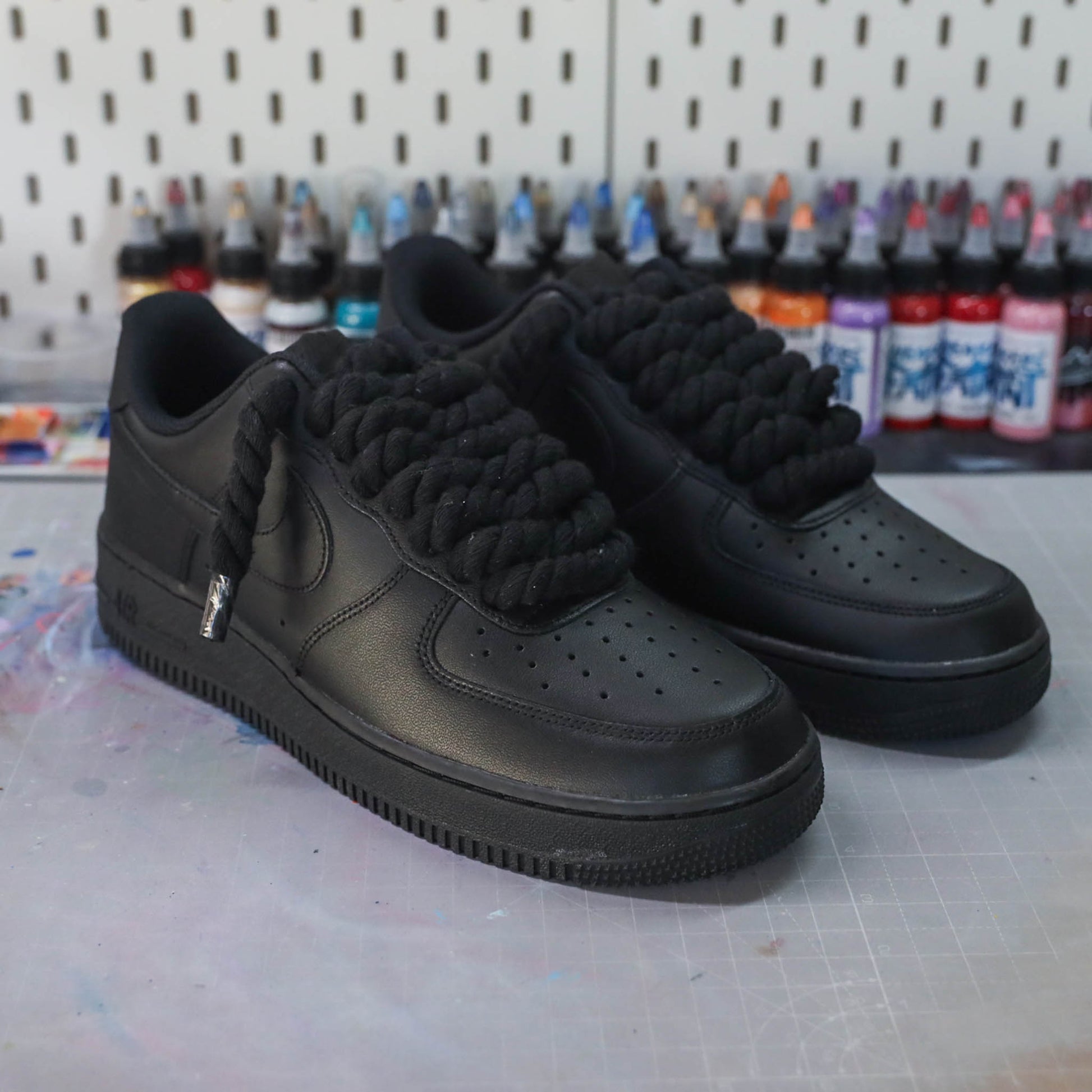 baskets nike air force 1 custom rope laces - lacets corde noir sneakeaze skz custom