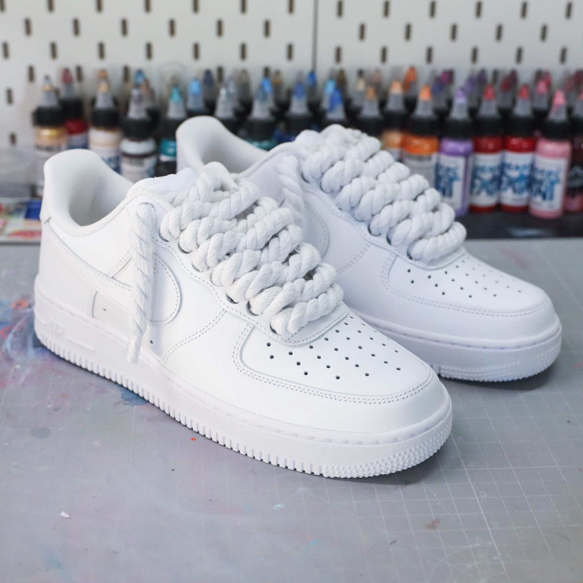 baskets nike air force 1 custom rope laces - lacets corde blanc sneakeaze skz custom