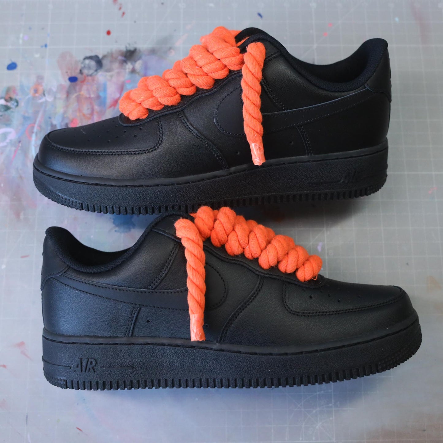 Baskets nike air force gros lacets 1 black customs - ropes laces - dye sneakeaze customs skz