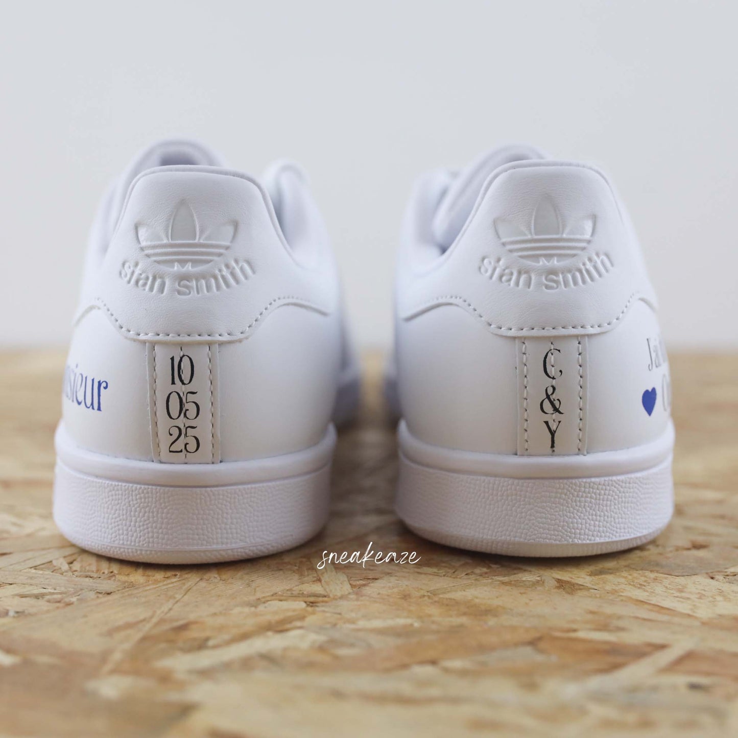 baskets Adidas stan smith mariage personnalisées - wedding day personnalisation prénoms des futurs mariés et initiales sur le thème de l'amour - sneakeaze customs skz