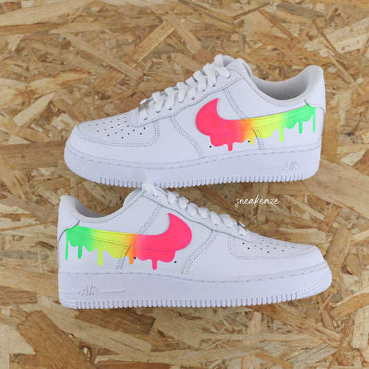 Baskets nike air force 1 custom drip neon paint sneakeaze custom skz