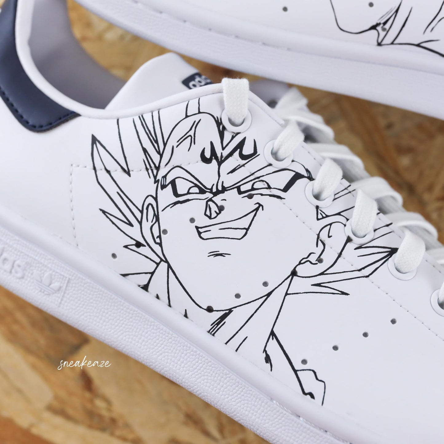 baskets adidas stan smith custom splash dragonballZ dbz vegeta dessin peint à la main sneakers pour homme et femme sneakeaze custom skz