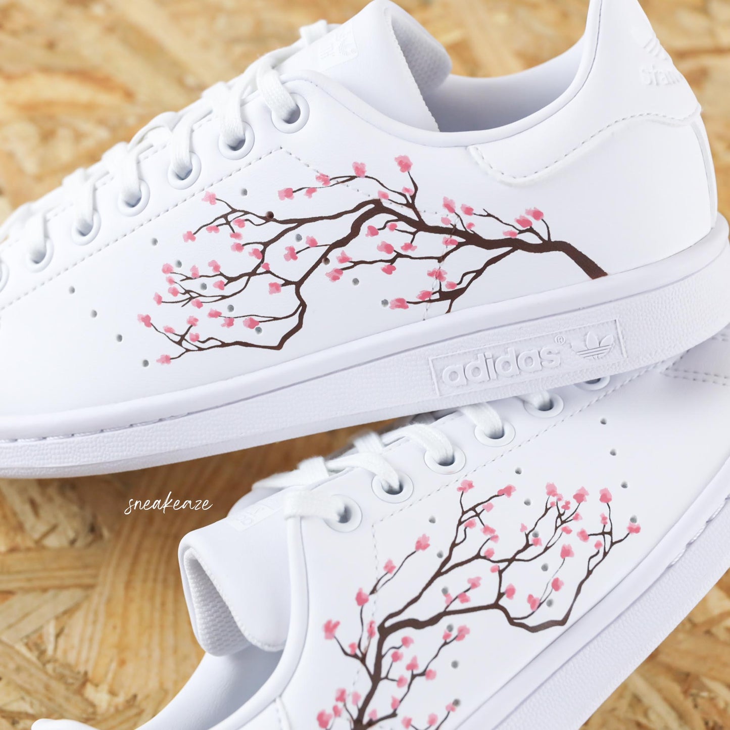 Sakura Cherry Blossom (couleur au choix) - Stan Smith custom - SNEAKEAZE CUSTOMS