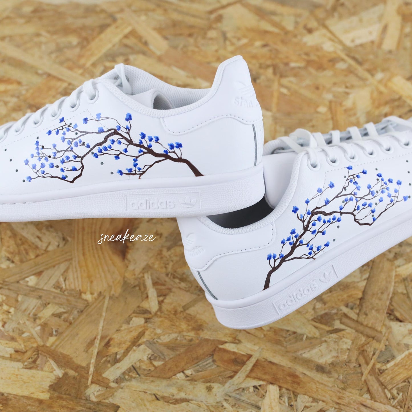Sakura Cherry Blossom (couleur au choix) - Stan Smith custom - SNEAKEAZE CUSTOMS