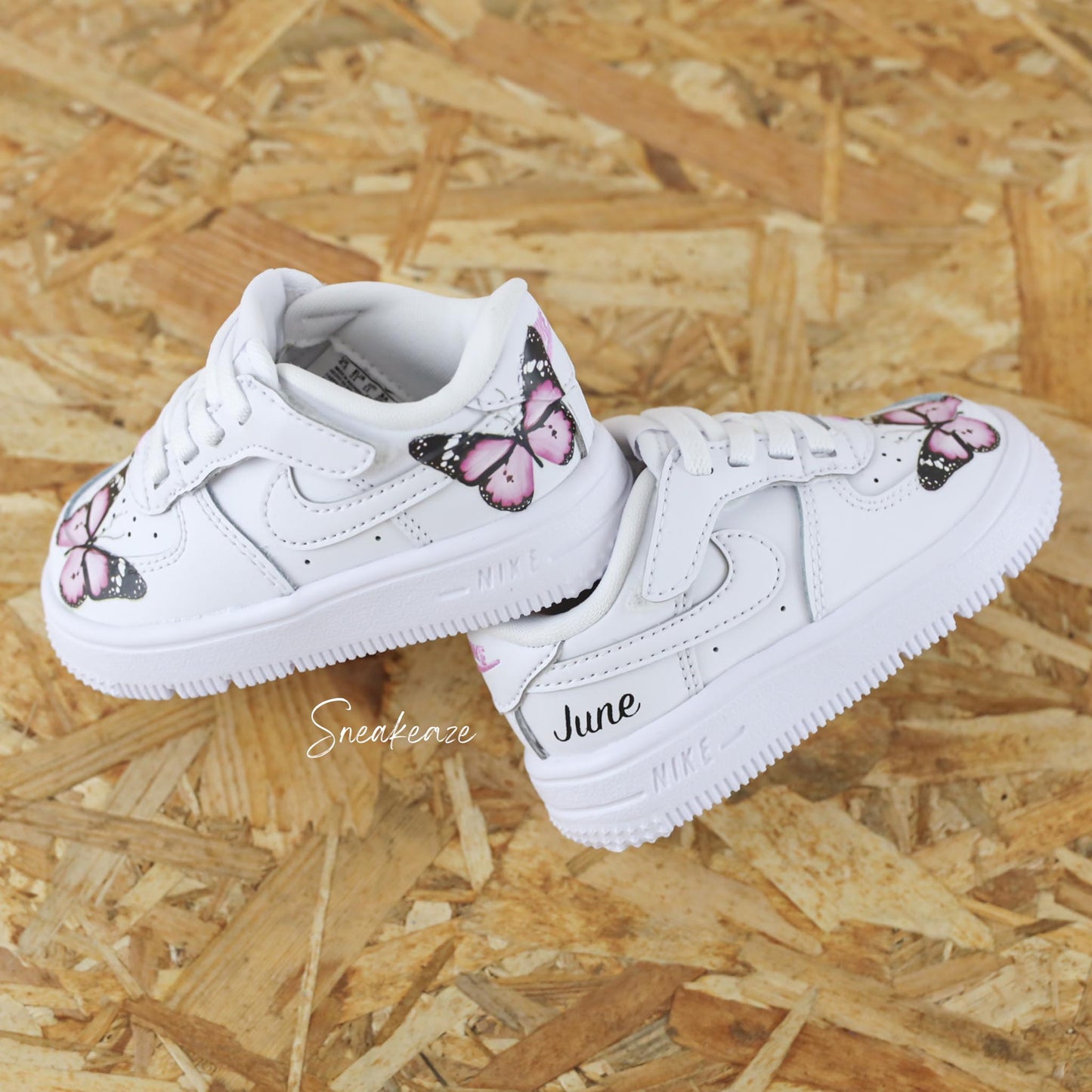 Papillons + Prénom (couleur au choix) - Air Force 1 custom enfant