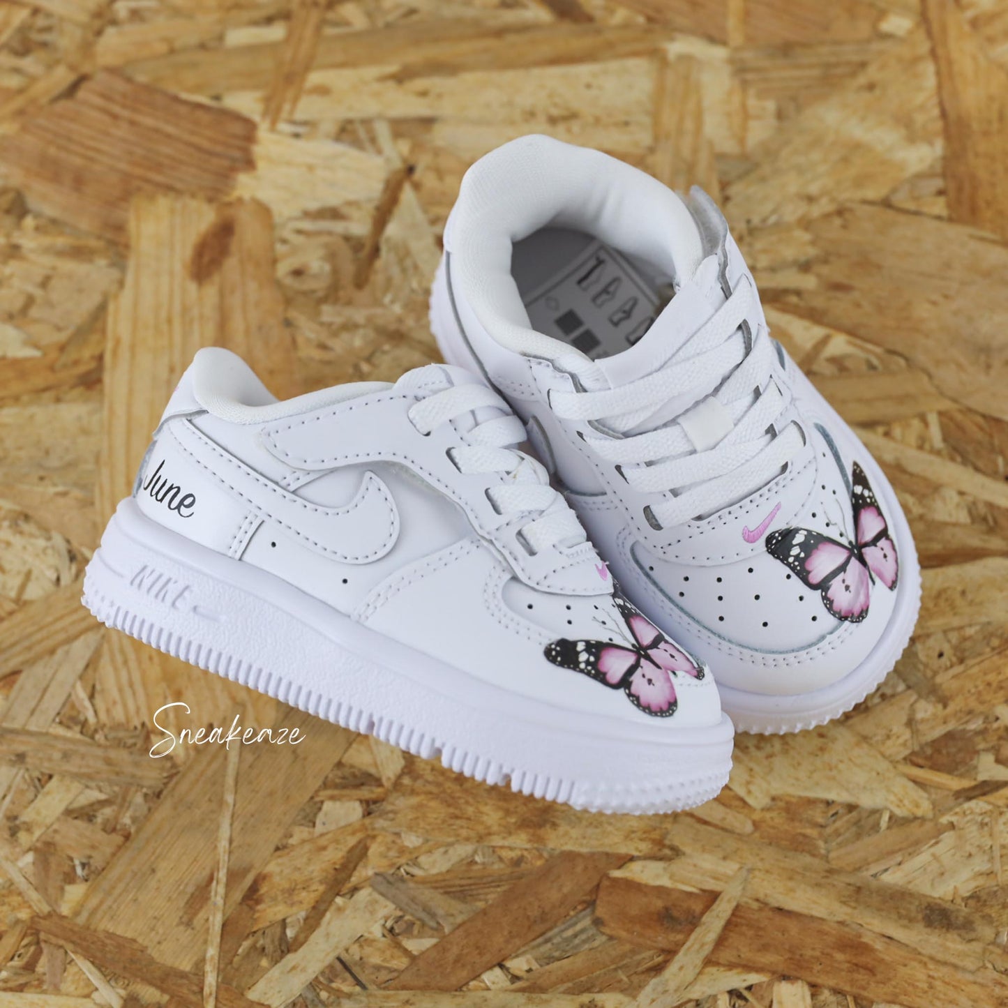 Papillons + Prénom (couleur au choix) - Air Force 1 custom enfant