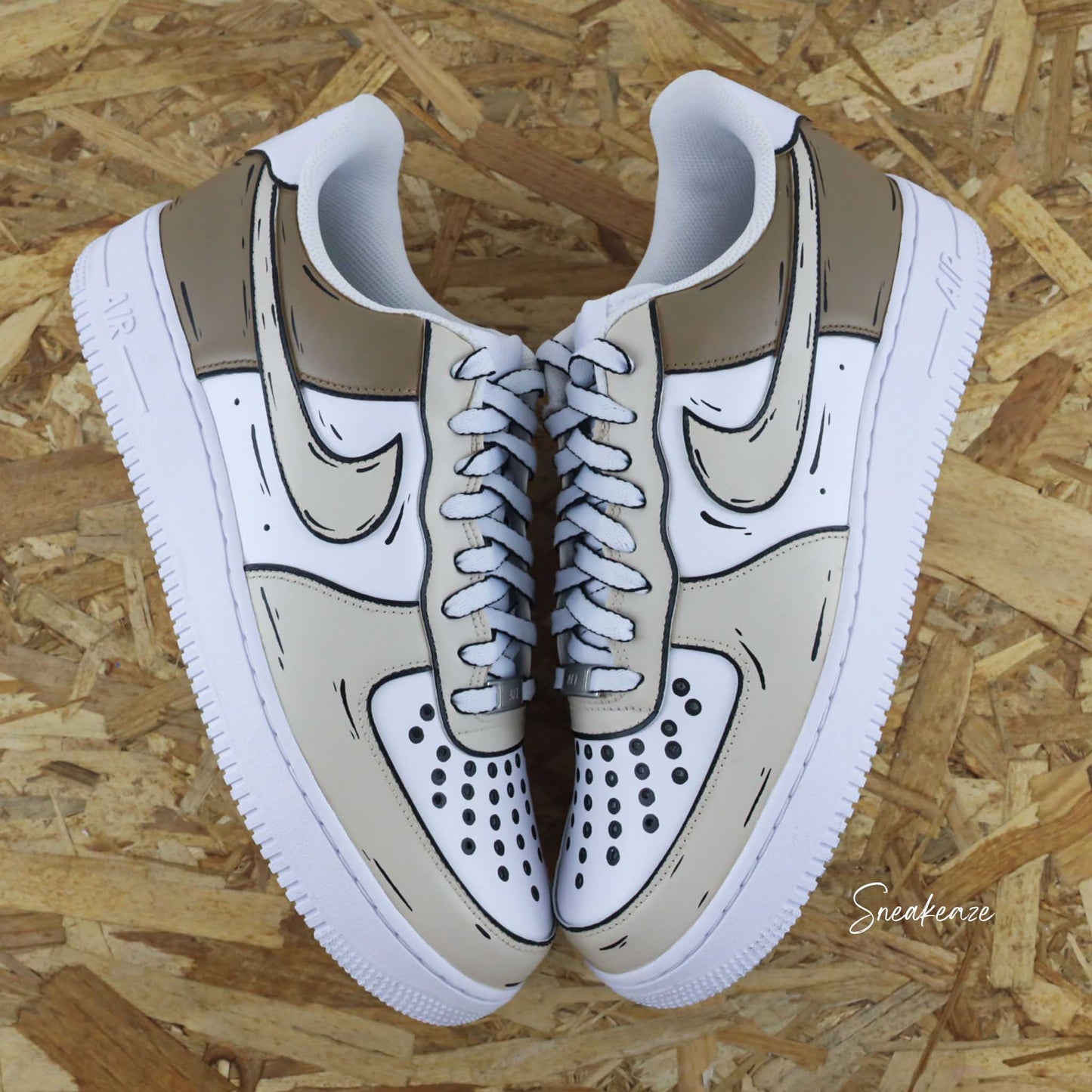 Nike air force 1 custom cartoon sketch - sneakers personnalisées à la main style bande dessinée BD couleur beige et marron pastel chaussures fille et garçon sneakeaze custom