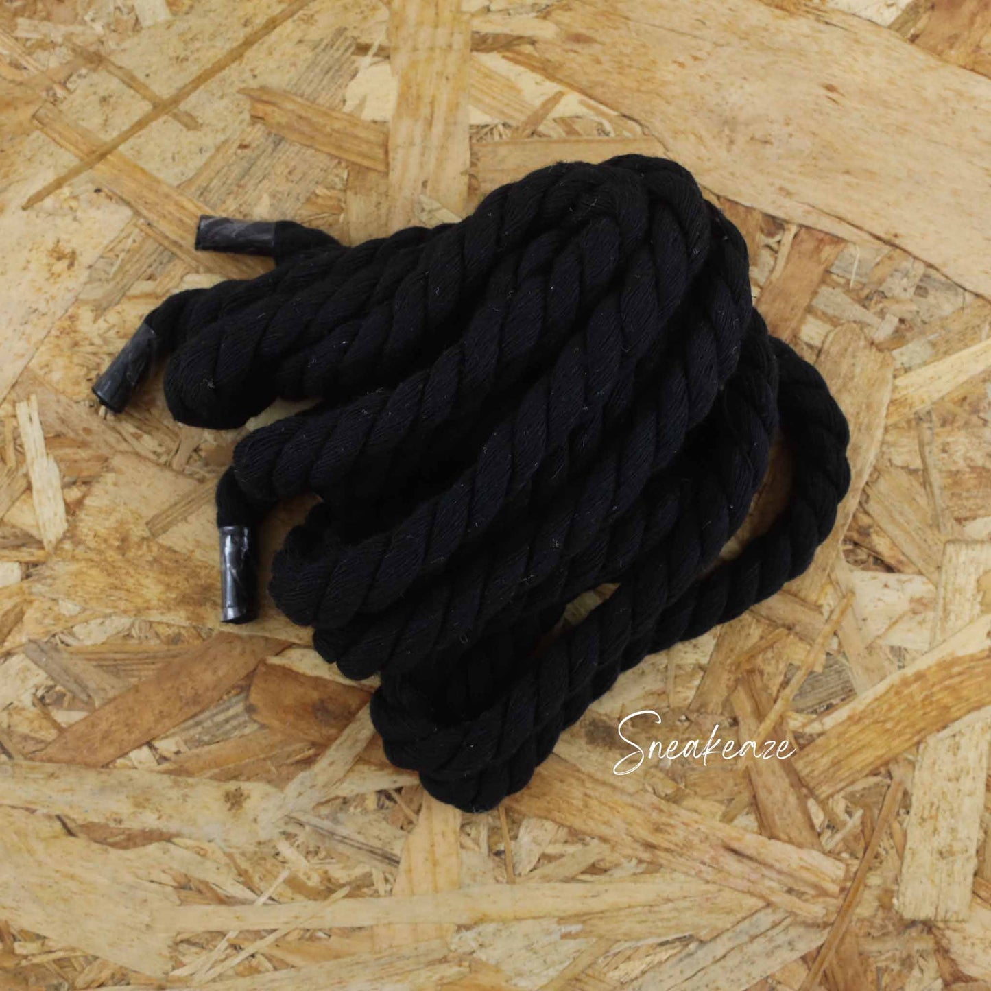 Lot de 3 paires de gros lacets corde couleur classique - couleur : blanc, noir et beige. Accessoires pour modèle Rope Laces air force 1 custom ou adidas custom sneakeaze custom