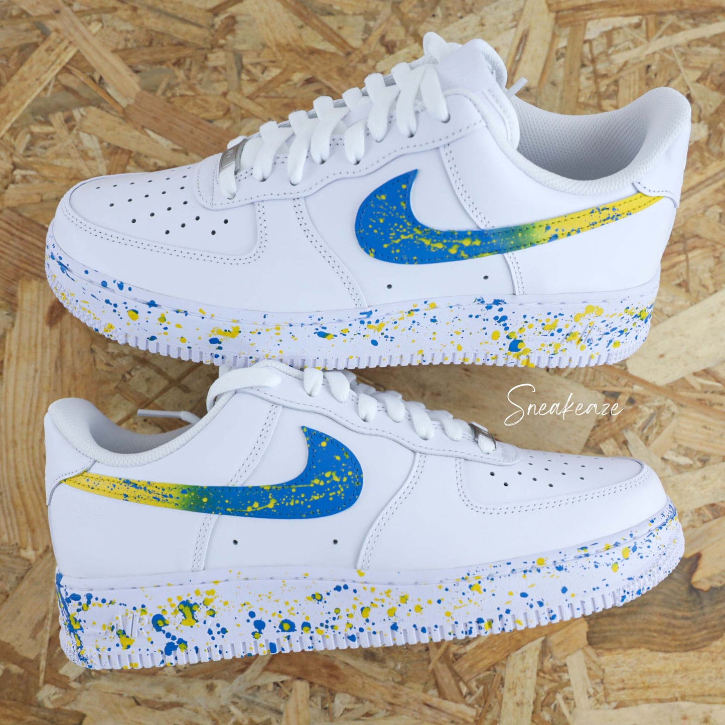 baskets nike air force 1 custom splash bleu turquoise et jaune sneakers af1 sneakeaze