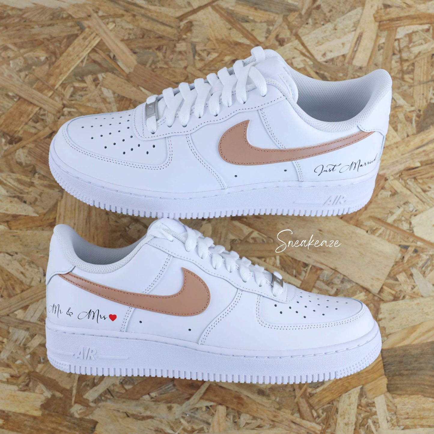 Air Force 1 personnalisées mariage - Nike custom "just married" inscription des initiales des mariés et de la date du jour J couleur terracotta argile - sneakeaze customs