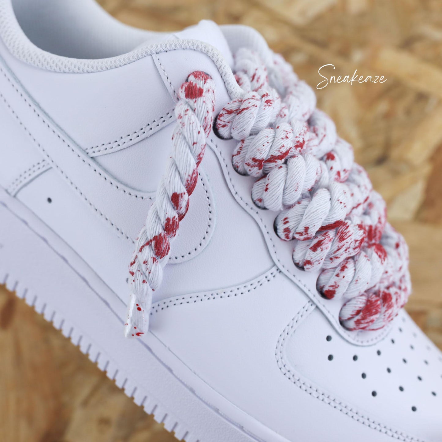 Baskets nike Air Force 1 custom rope laces - gros lacets corde splash rouge sneakeaze customs