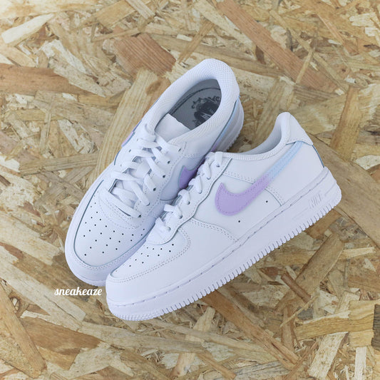 baskets nike air force 1 custom enfant - swoosh dégradé pastel sneakeaze skz customs