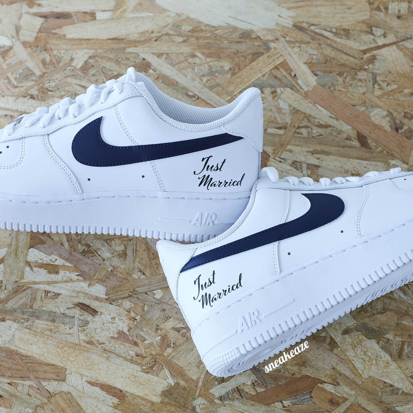 nike air force 1 custom mariage "just married" personnalisation date et initiales talon peint à la main sneakeaze custom