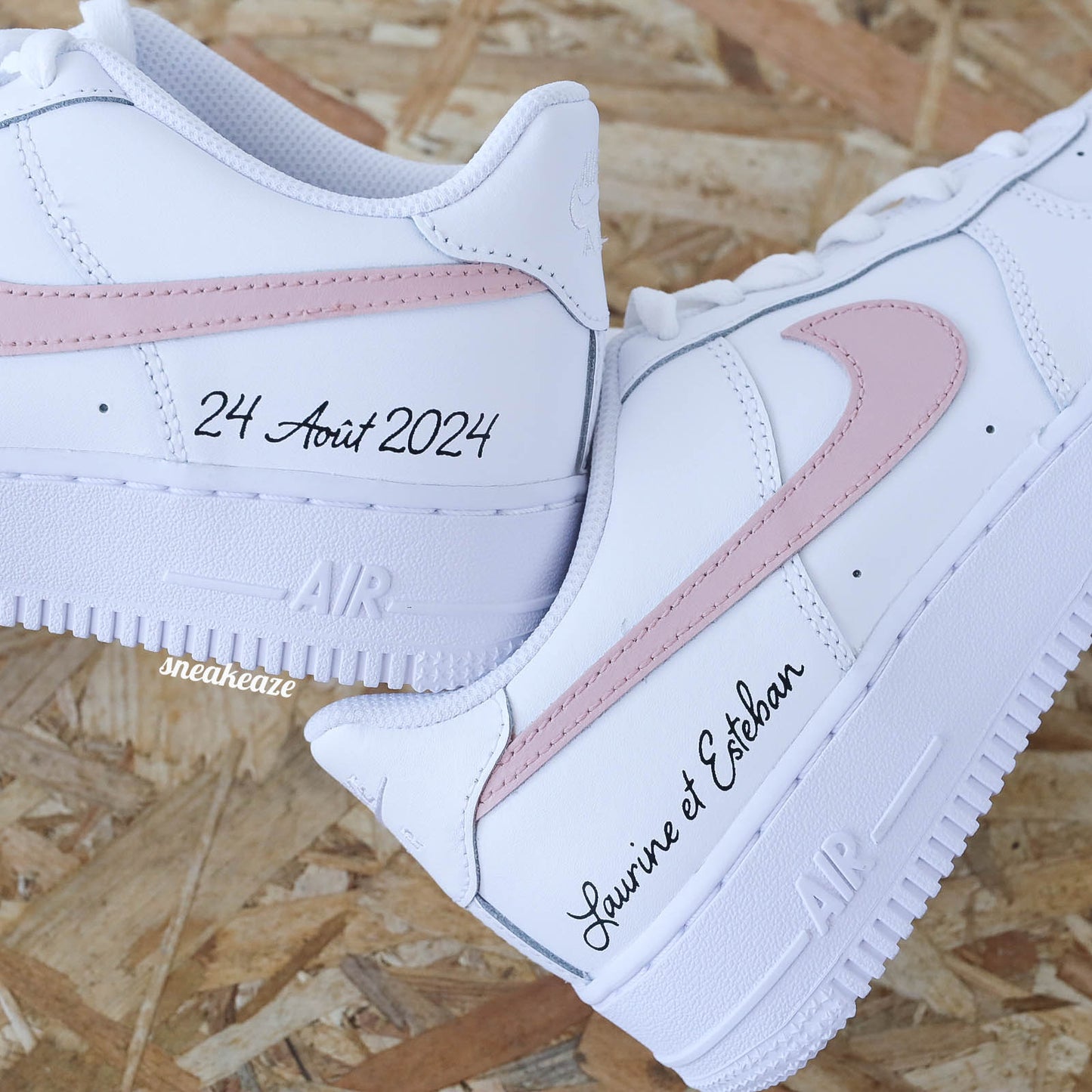 Baskets nike air force 1 customs wedding inscription mariage pastel swoosh - sneakeaze customs skz