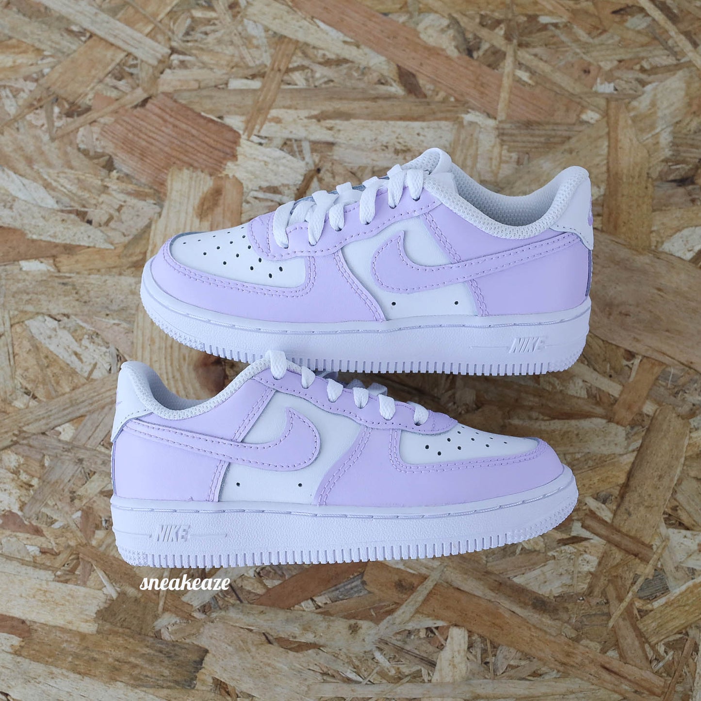 Baskets nike air force 1 enfant custom lila pastel sneakeaze customs skz