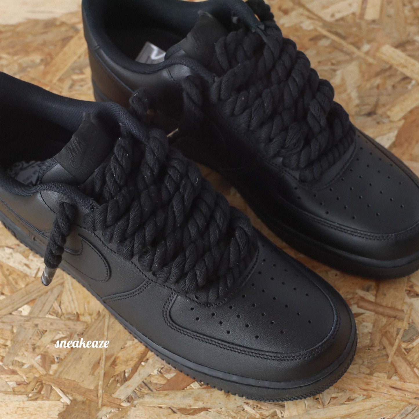 baskets nike air force 1 custom rope laces - lacets corde noir sneakeaze skz custom