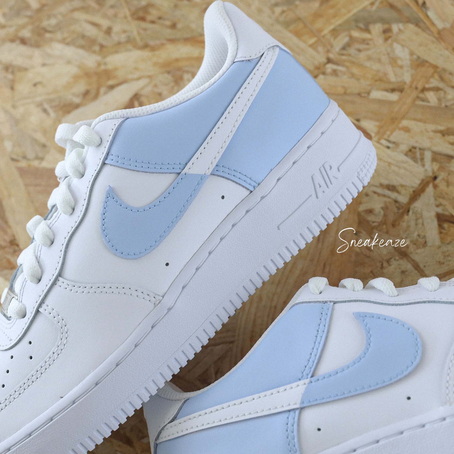 Baskets nike Air force 1 customs pastel reverse couleur bleu baby blue unc sneakeaze skz custom