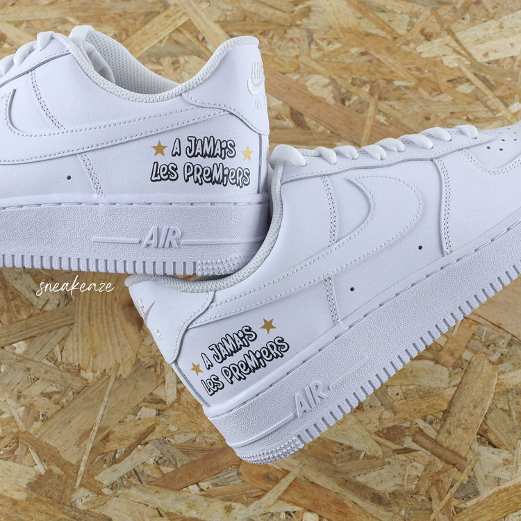 Baskets personnalisées nike AF1 air force 1 customs à jamais les premiers marseille marseillais sneakeaze customs skz