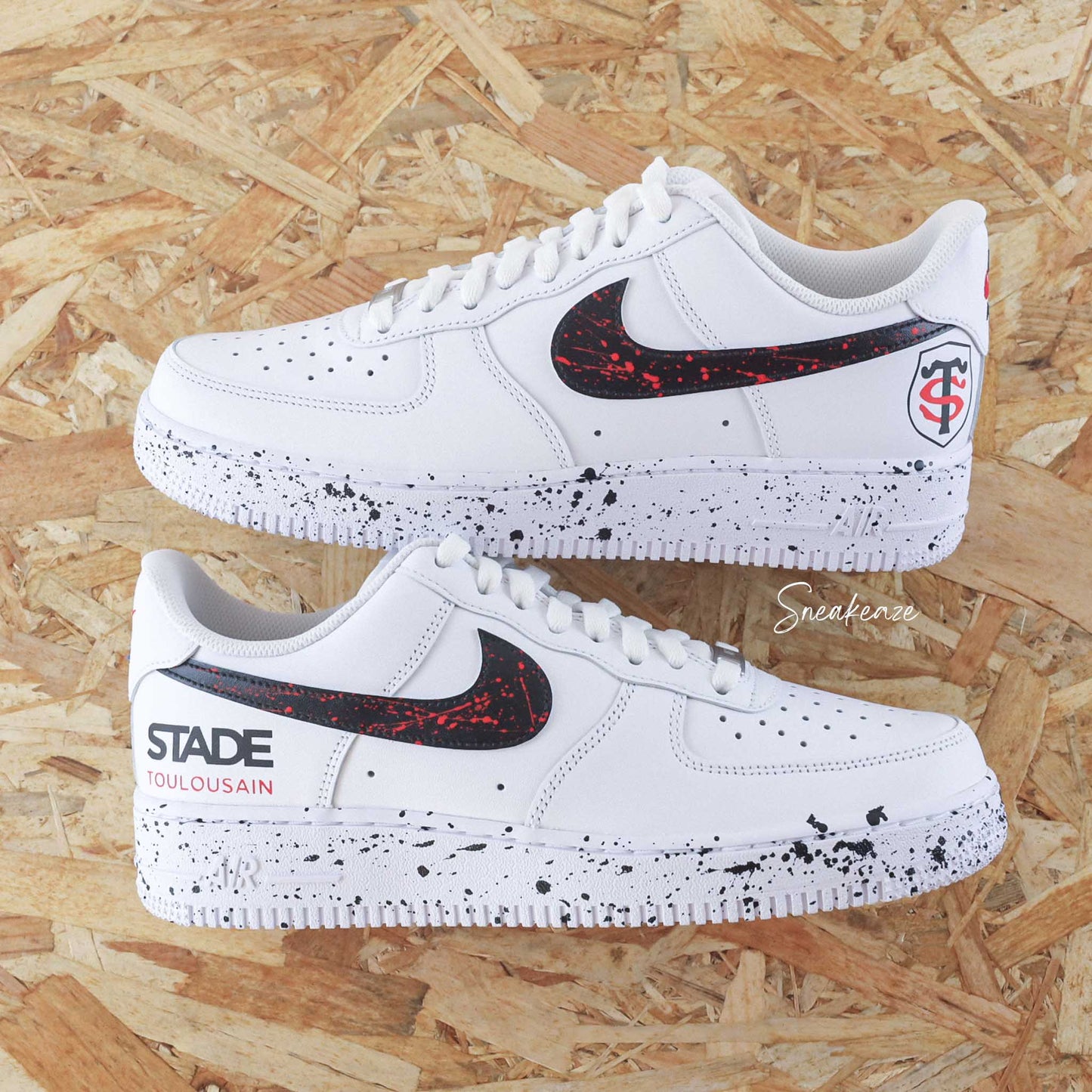 baskets nike air force 1 custom - splash rugby stade toulousain - sneakeaze customs skz