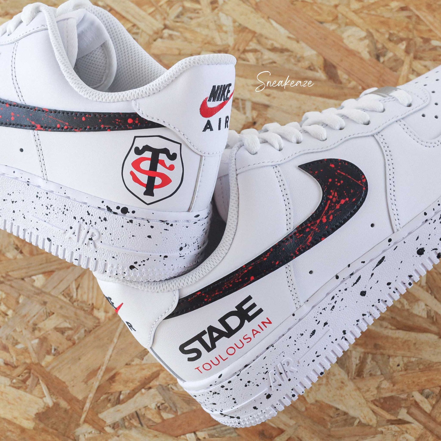 baskets nike air force 1 custom - splash rugby stade toulousain - sneakeaze customs skz