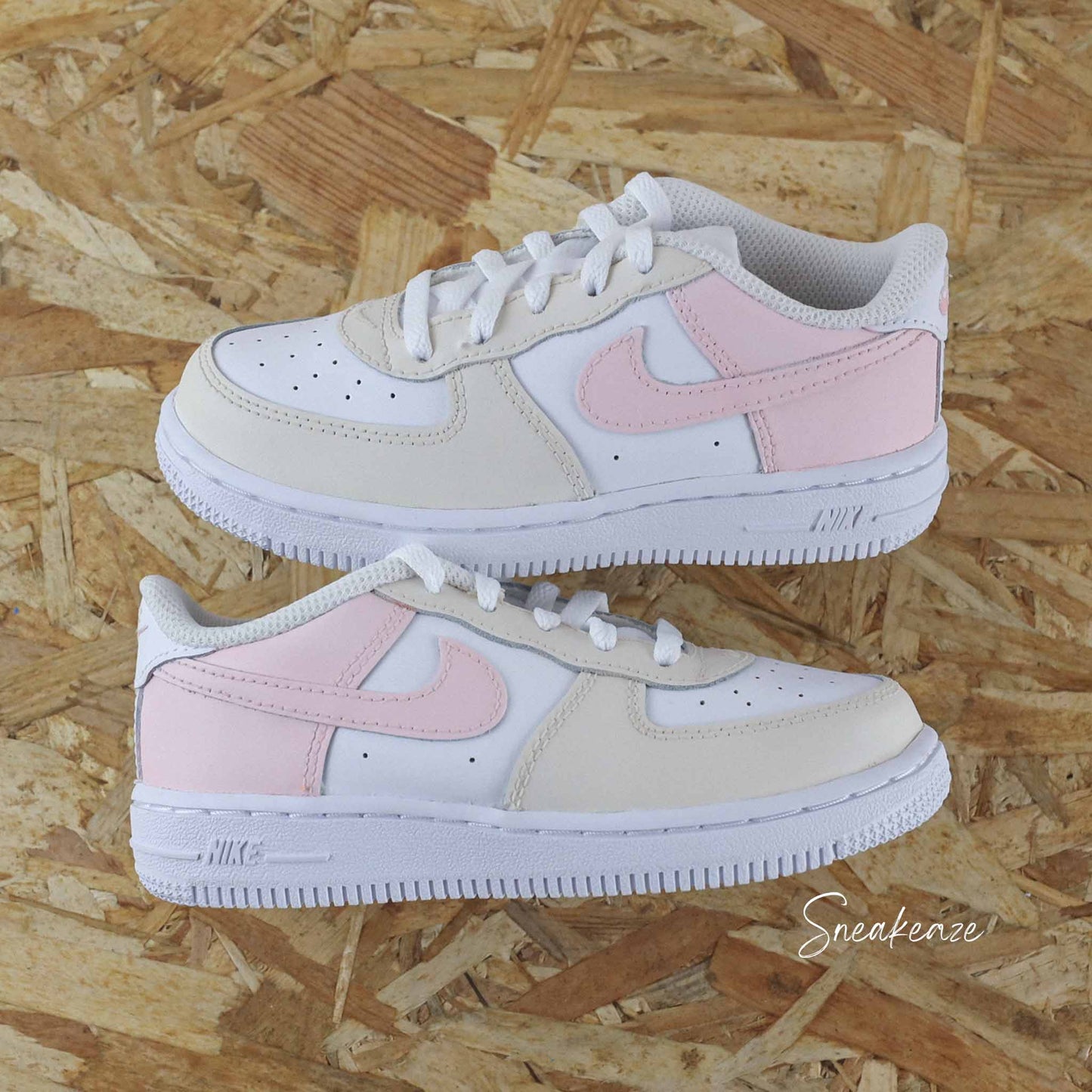Beige et rose - Air Force 1 custom (enfant)