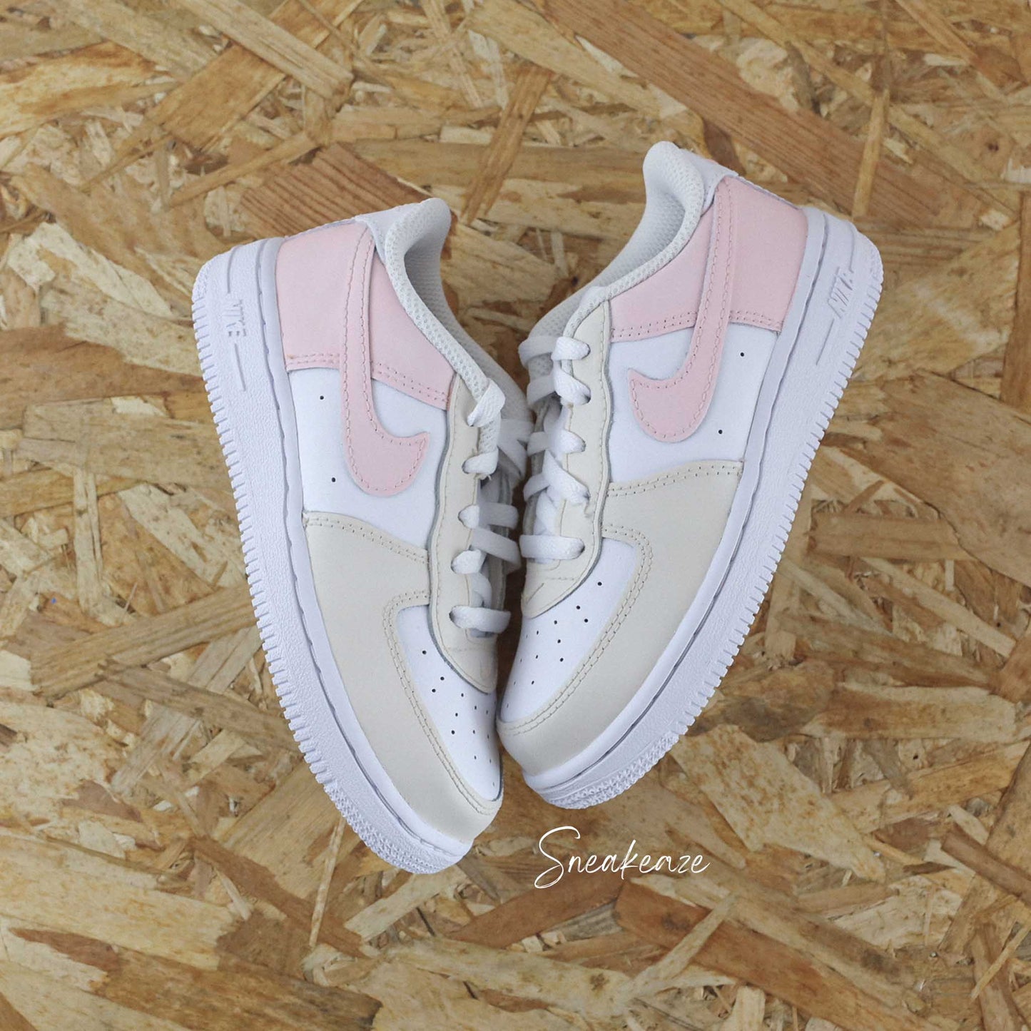 Beige et rose - Air Force 1 custom (enfant)