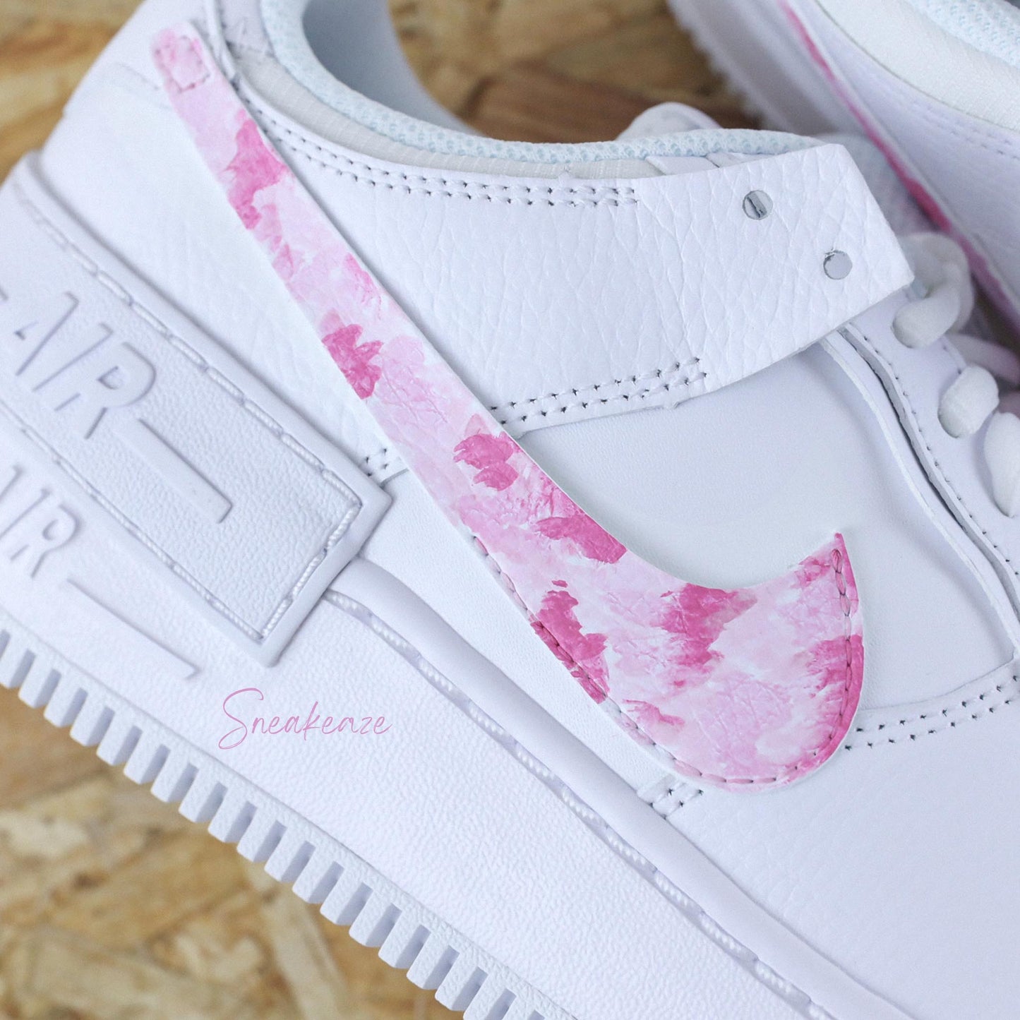 Baskets Air force 1 shadow customs pastel brush couleurs pastels baby pink sneakeaze customs skz