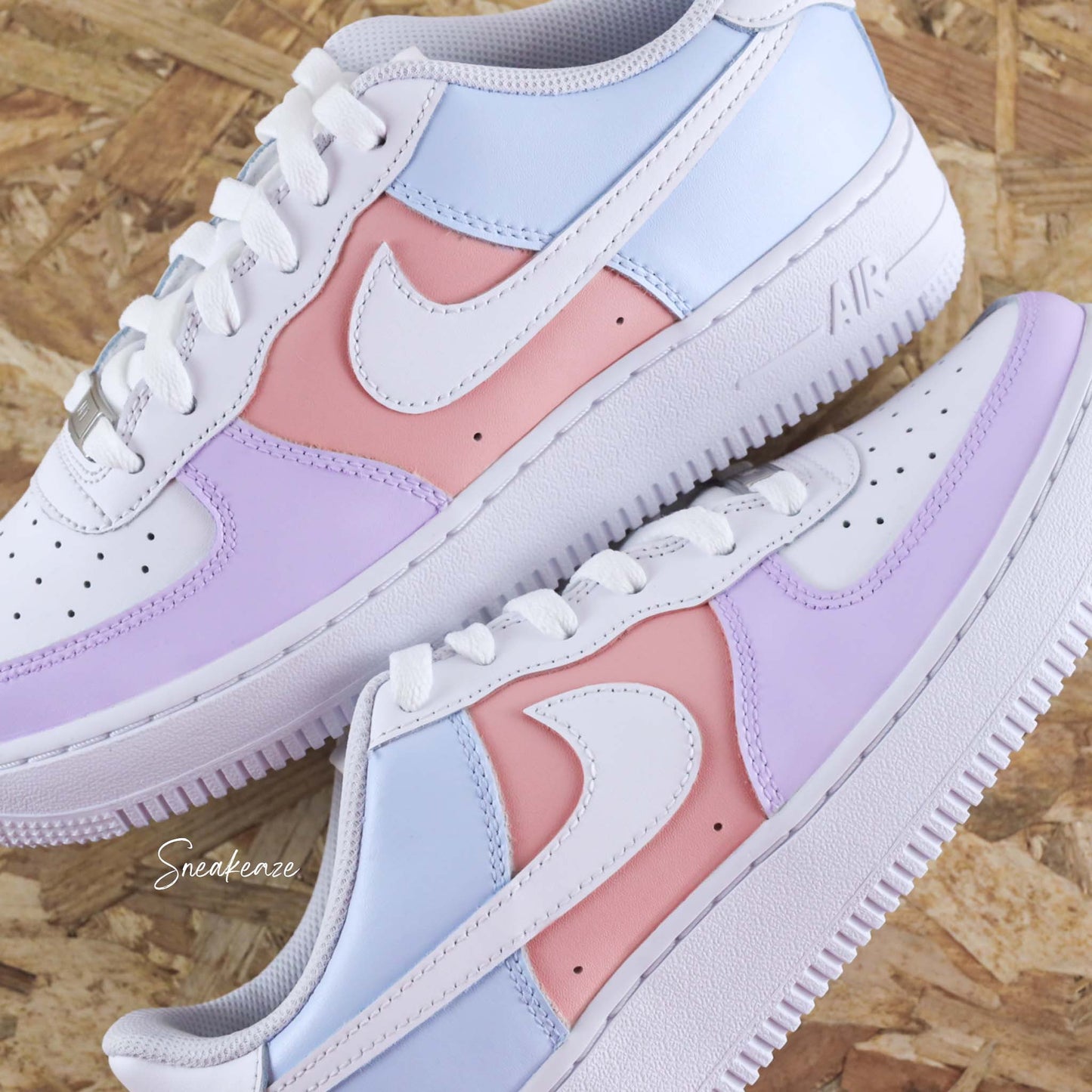 Baskets Nike Air force 1 custom pastel color sneakeaze skz customs