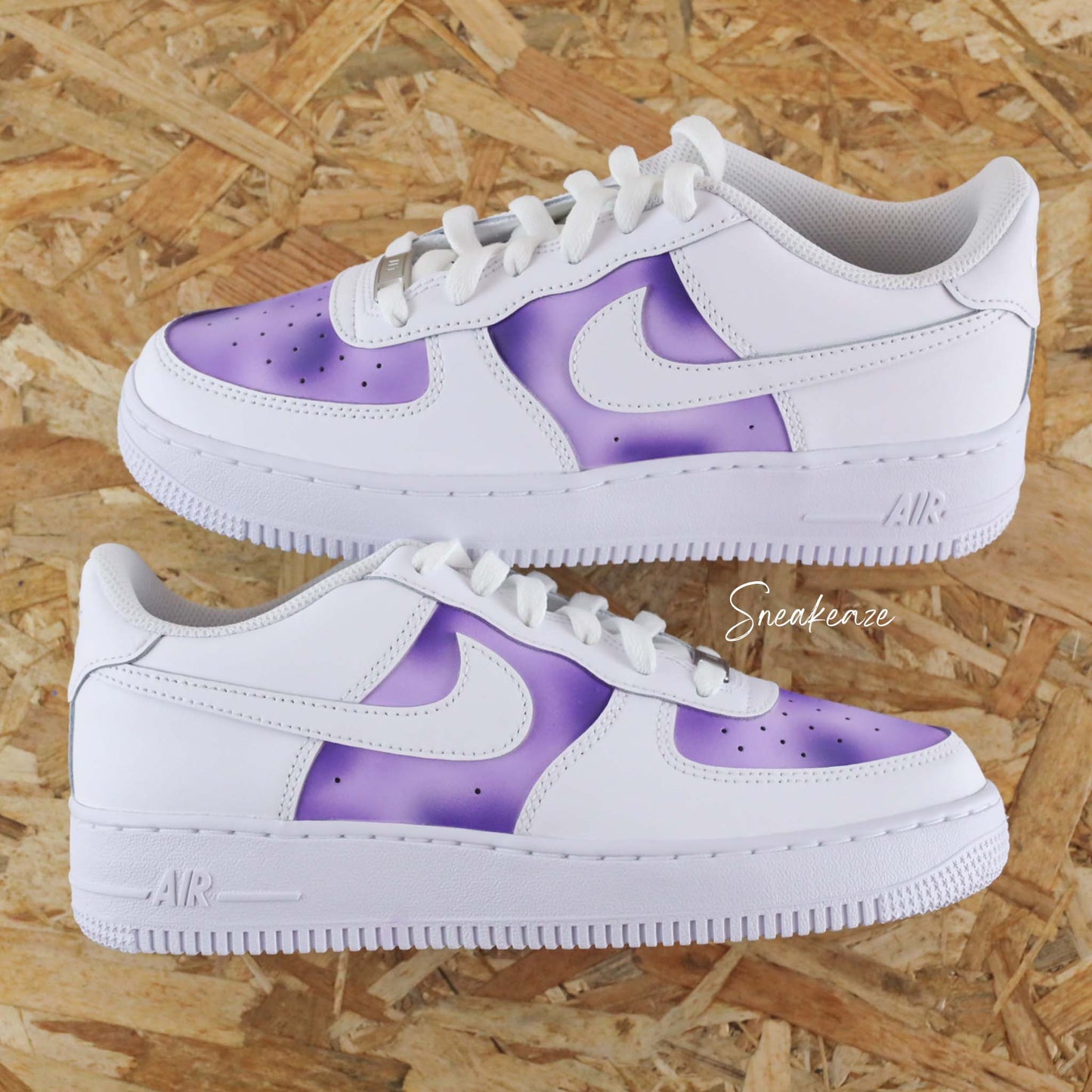 Baskets Air force 1 custom aquarelle brush couleurs pastels baby pink tie-dye sneakeaze customs skz