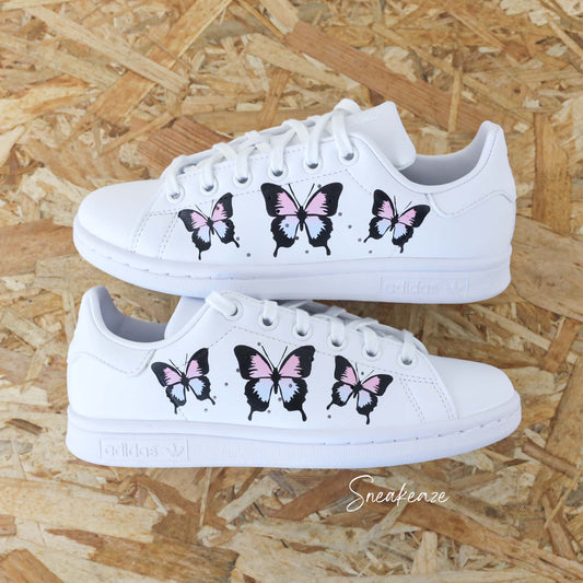 baskets personnalisées adidas stan smith custom papillon dégradé pastel peint à la main - sneakeaze customs skz