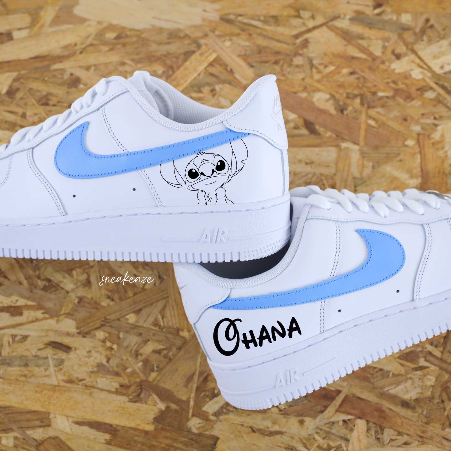 Baskets nike air force 1 custom peint à la main disney lilo et stitch splash bleu sneakeaze custom skz