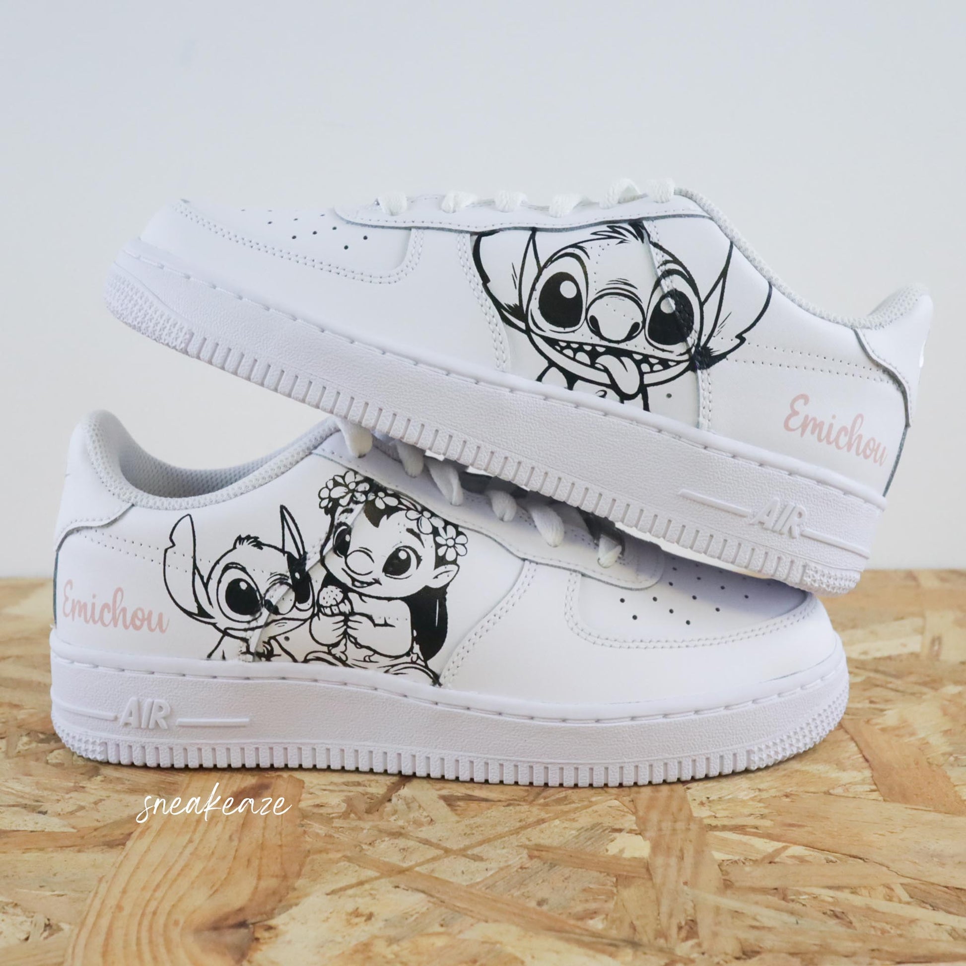 Baskets nike air force 1 custom peint à la main disney lilo et stitch splash bleu  sneakeaze custom skz
