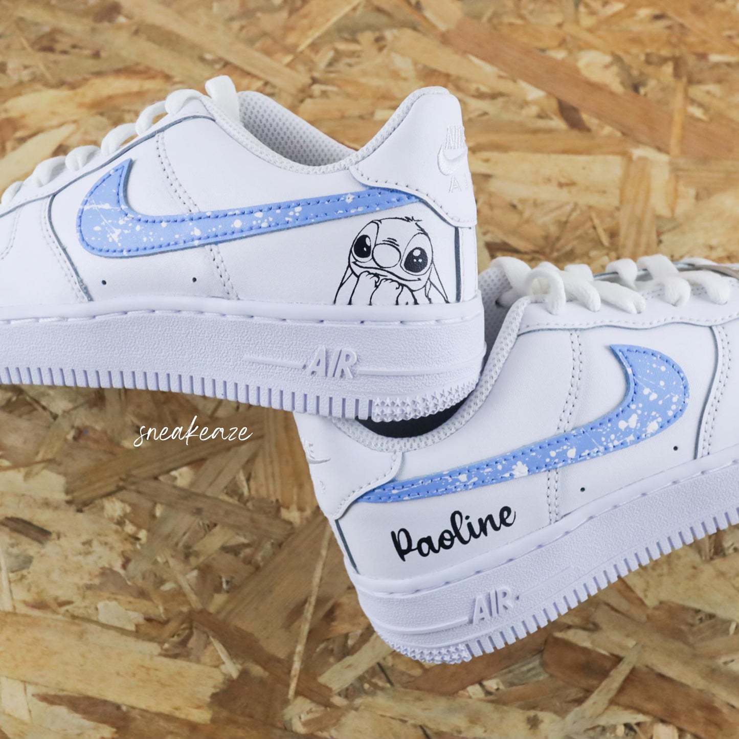 Baskets nike air force 1 custom peint à la main disney lilo et stitch splash bleu sneakeaze custom skz