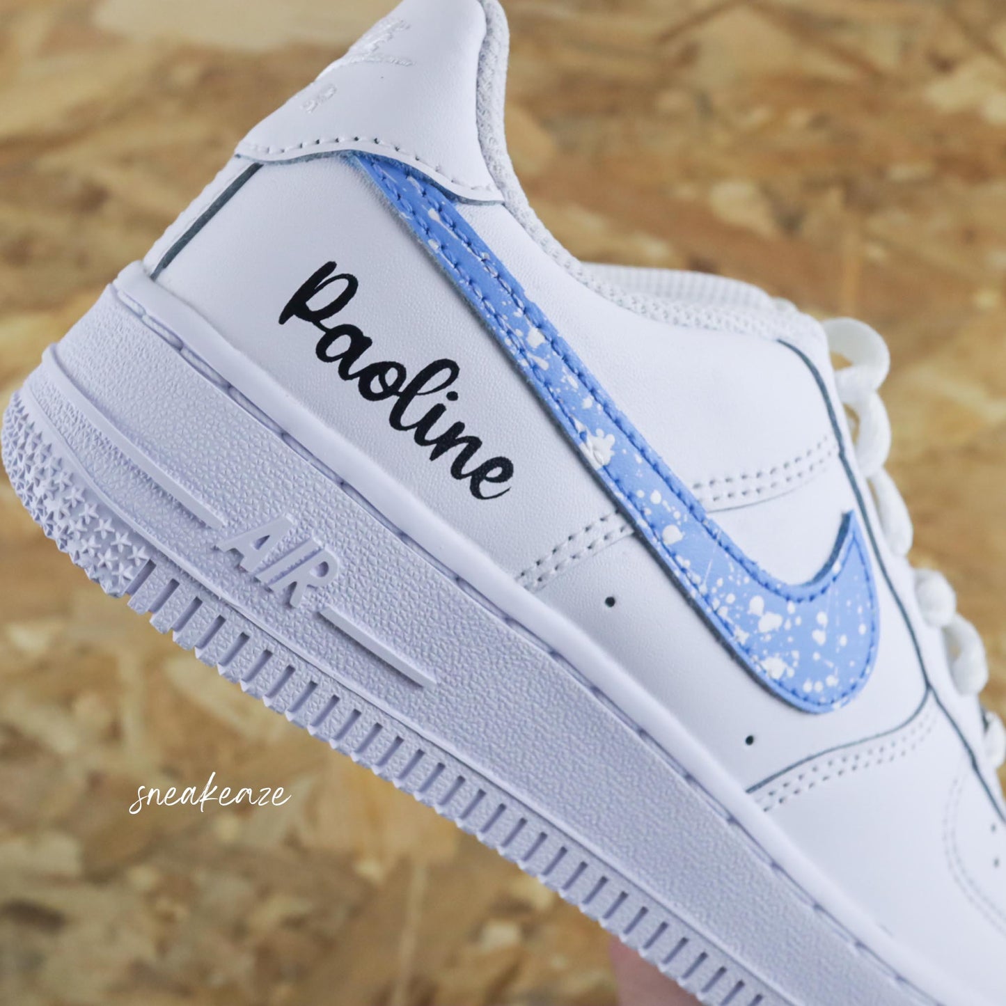 Baskets nike air force 1 custom peint à la main disney lilo et stitch splash bleu sneakeaze custom skz