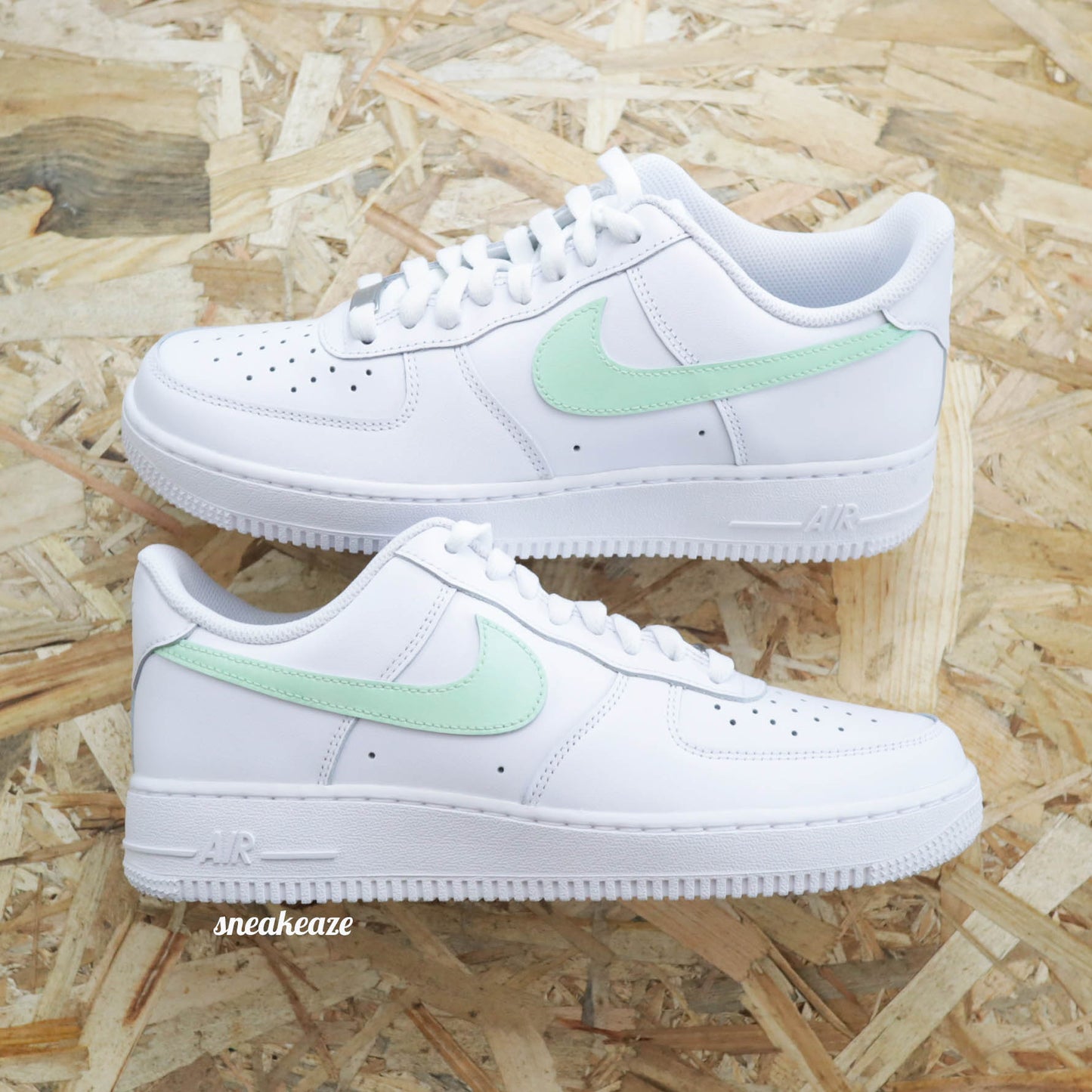 nike air force 1 custom swoosh mint pastel green sneakers femme enfant AF1 personnalisé basket peint à la main