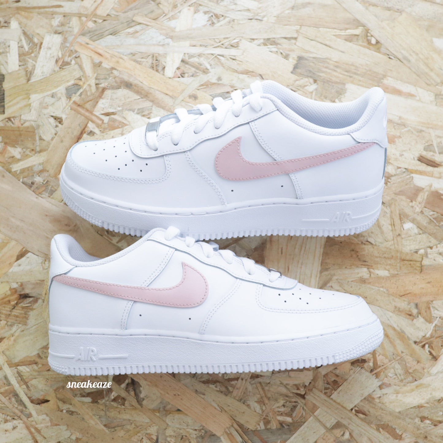 nike air force 1 custom swoosh pastel pink sneakers femme enfant AF1 personnalisé basket peint à la main