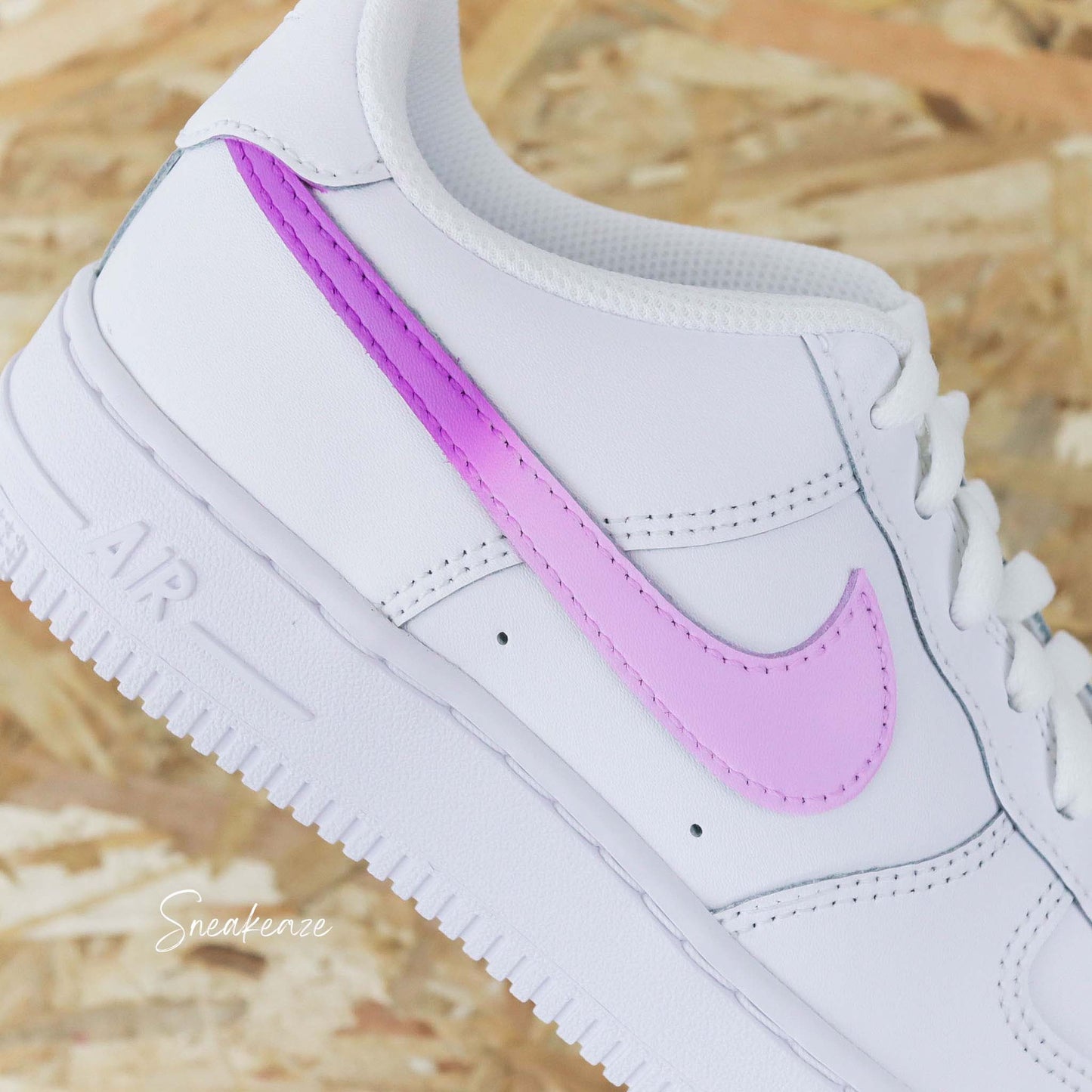 baskets nike air force 1 custom enfant - swoosh dégradé pastel rose pour petite fille sneakeaze skz customs