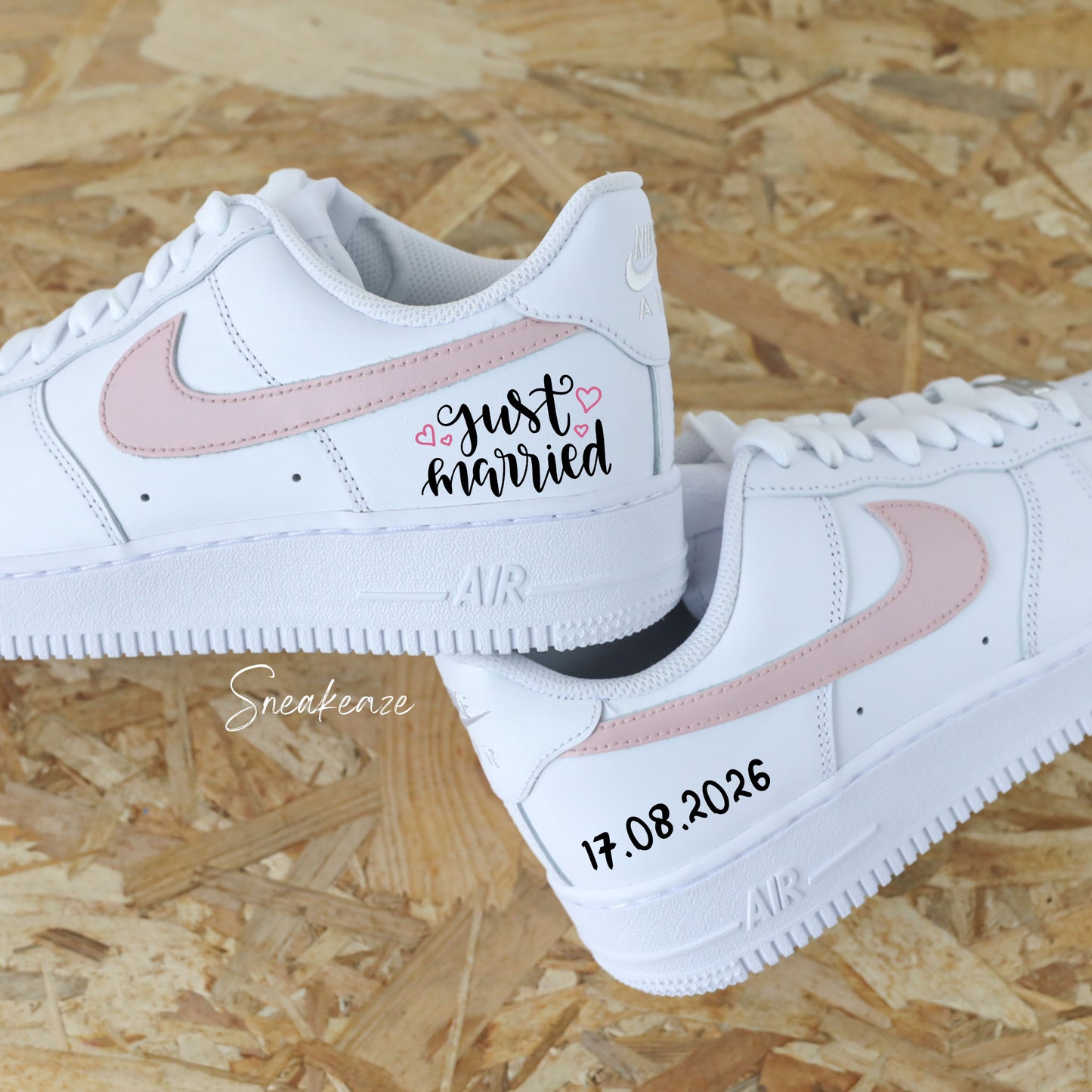 Air Force 1 custom Just Married, baskets Nike pastel rose avec inscription Just Married et date personnalisée, modèle unique pour mariage