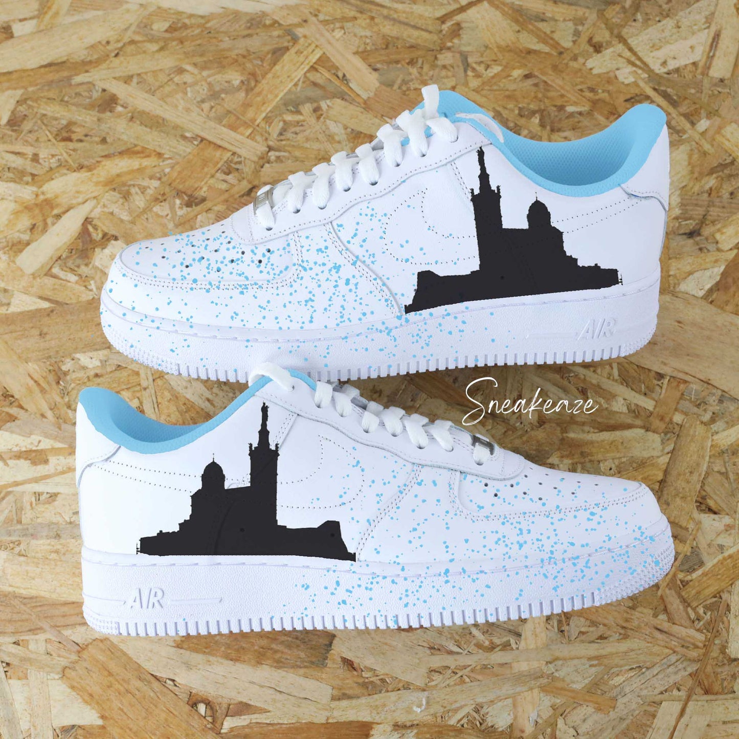 Personnalisez votre style avec nos Air Force 1 à thème Marseille, inspirées par la célèbre statue 'La Bonne Mère'. Ces chaussures uniques allient confort et originalité pour un look authentique. Ajoutez une touche de fierté locale à votre garde-robe avec La Bonne Mère Marseille Air Force 1.
