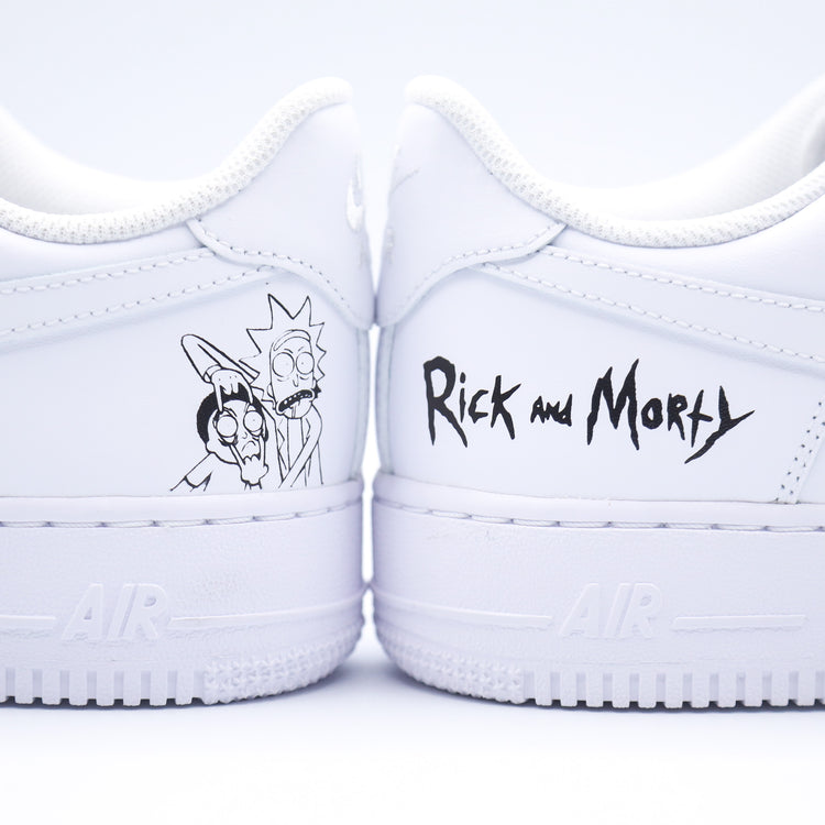 Baskets nike air force 1 custom rick & morty sneakeaze customs skz