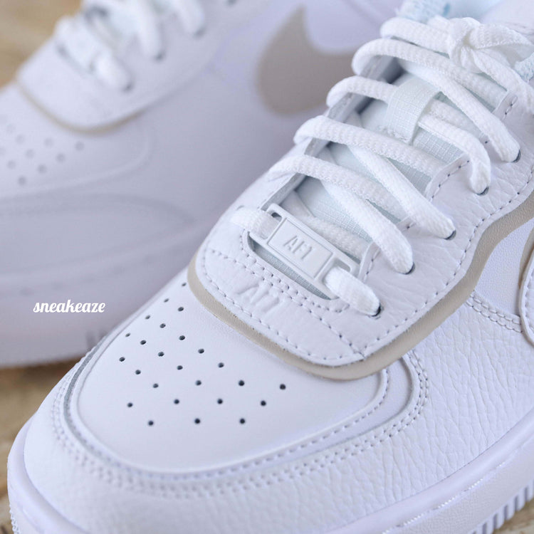 baskets af1 custom nike air force 1 shabow silhouette beige clair sneakeaze custom skz