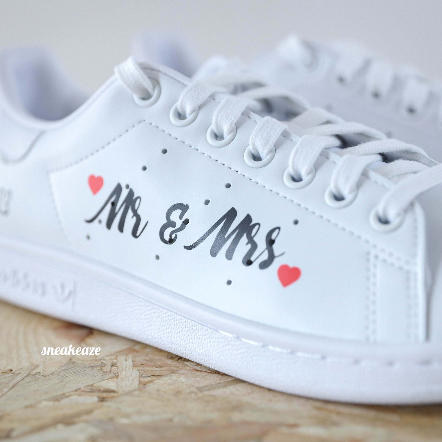 baskets Adidas stan smith custom mariage mr & mrs wedding sneakeaze customs skz