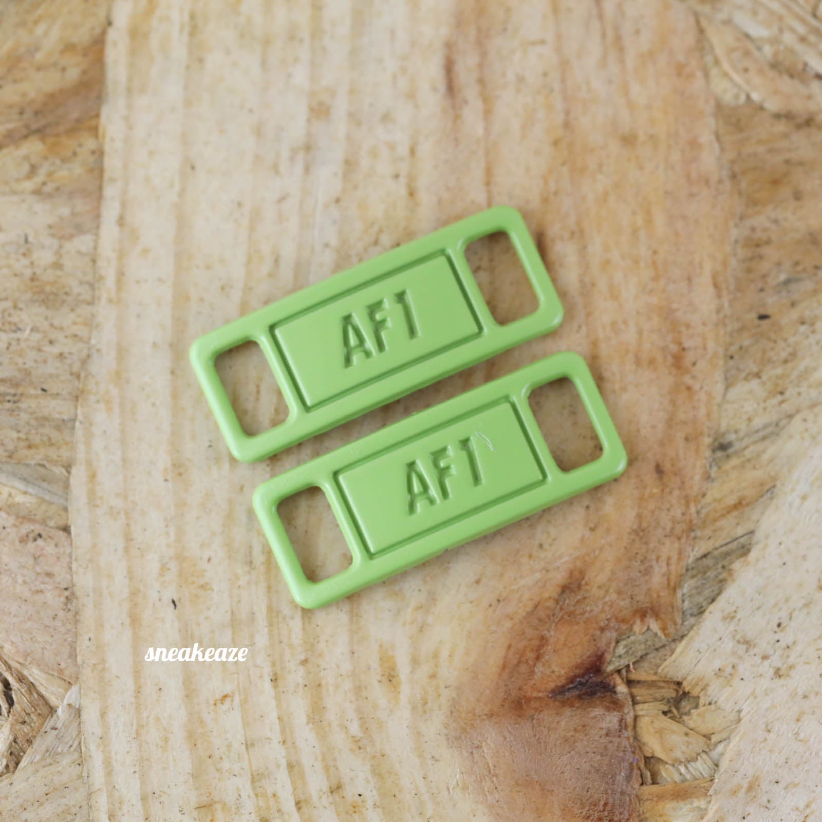 Boucles de lacets vert pomme pour air force 1 custom - SNEAKEAZE CUSTOMS