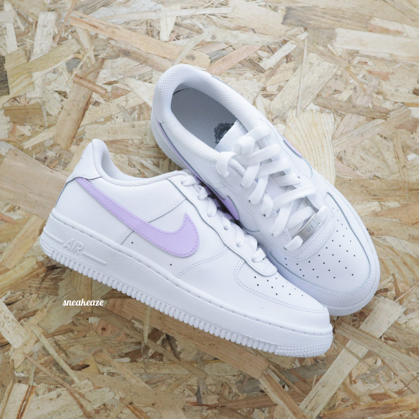 nike air force 1 custom swoosh lila pastel purple sneakers femme enfant AF1 personnalisé basket peint à la main