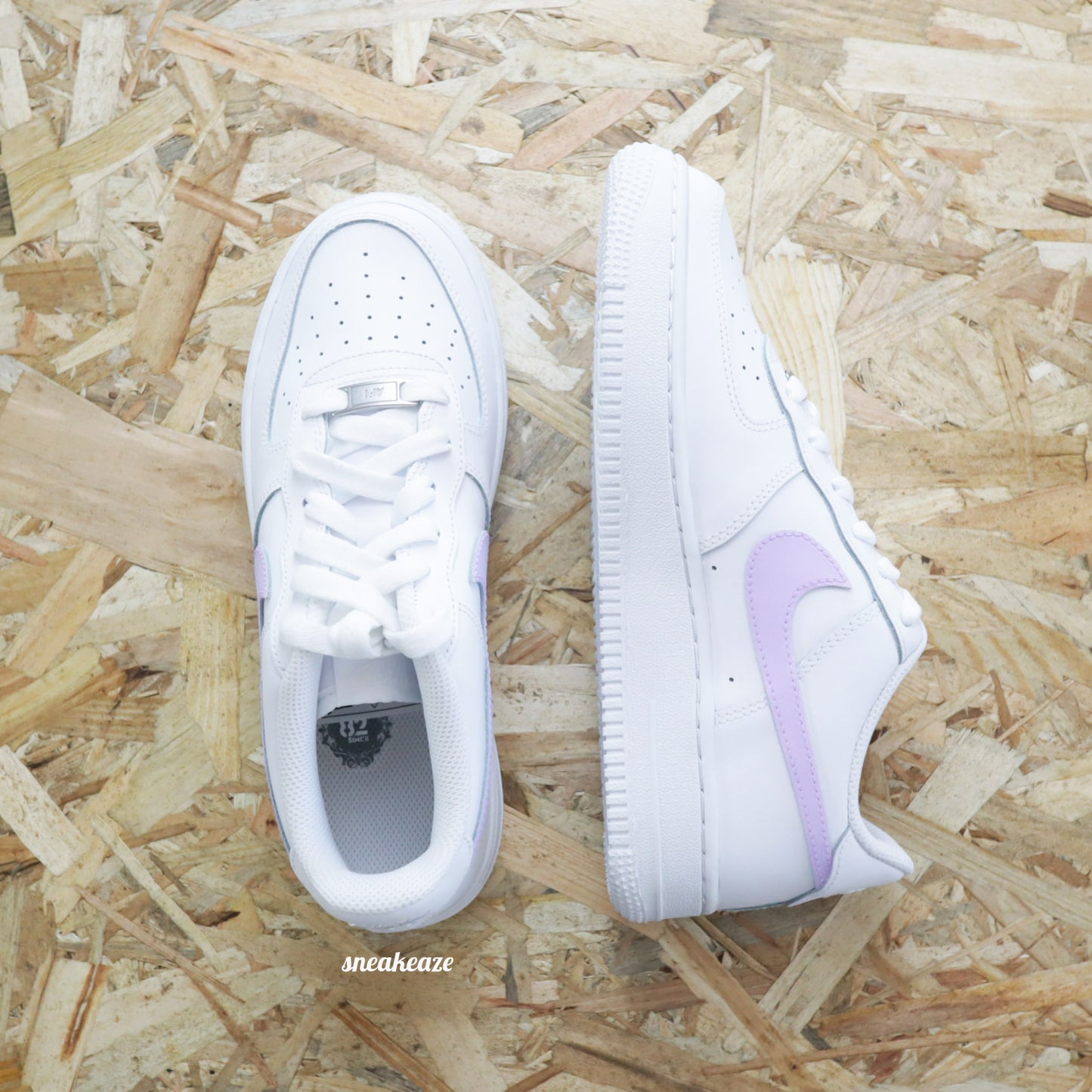 nike air force 1 custom swoosh lila pastel purple sneakers femme enfant AF1 personnalisé basket peint à la main