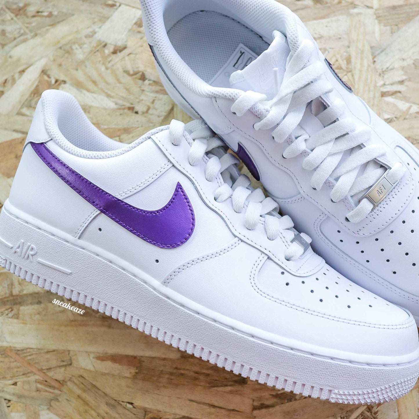 Nike Air Force 1 custom - Metallic Purple Swoosh - Sneakeaze Customs SKZ