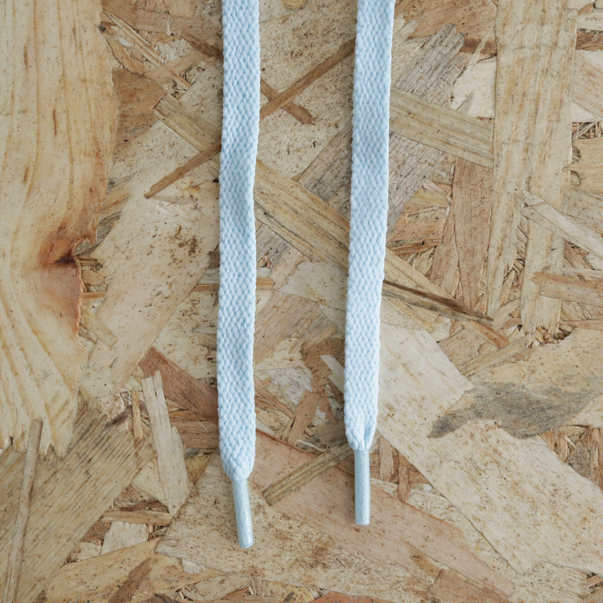 Lacets plats pour baskets nike air force 1 AF1 adidas stan smith AJ1 air jordan- SNEAKEAZE CUSTOMS air force 1 SKZ